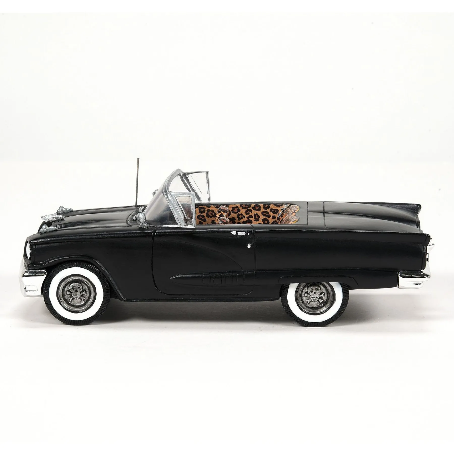 Department 56 Hot Properties Village|Elvira's Macabre Mobile