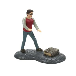 Department 56 Harry Potter™ Village|Harry & His Monster Book