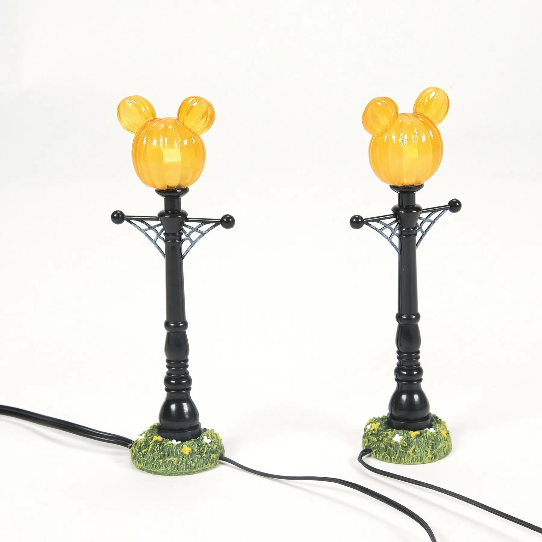 Department 56 Disney Village|Mickey's Pumpkintown St Lights