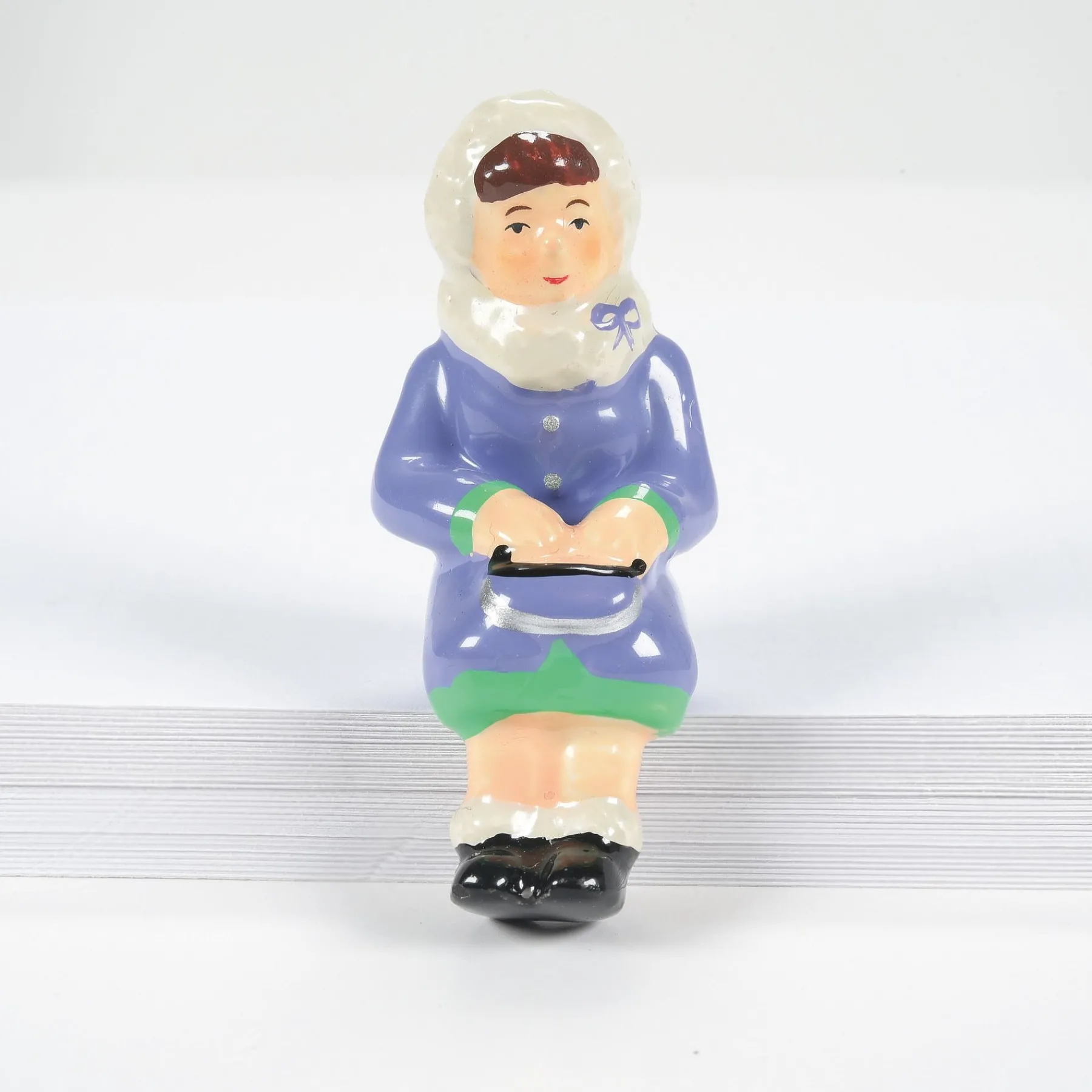 Department 56 The Original Snow Village|Sitting In The Village
